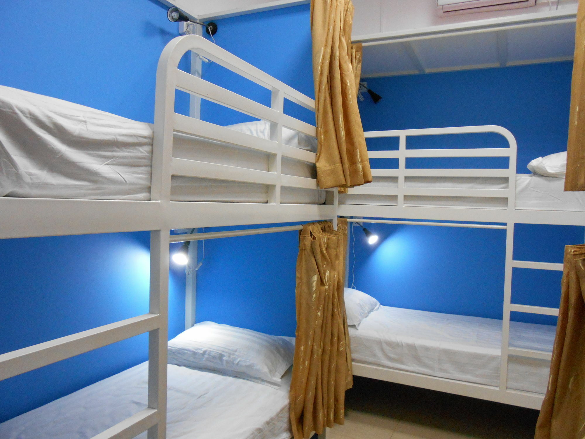 Four Rivers Youth Hostel Yangon Exterior photo